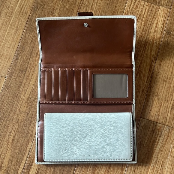 Coach Cream Hobo - Picture 8 of 8